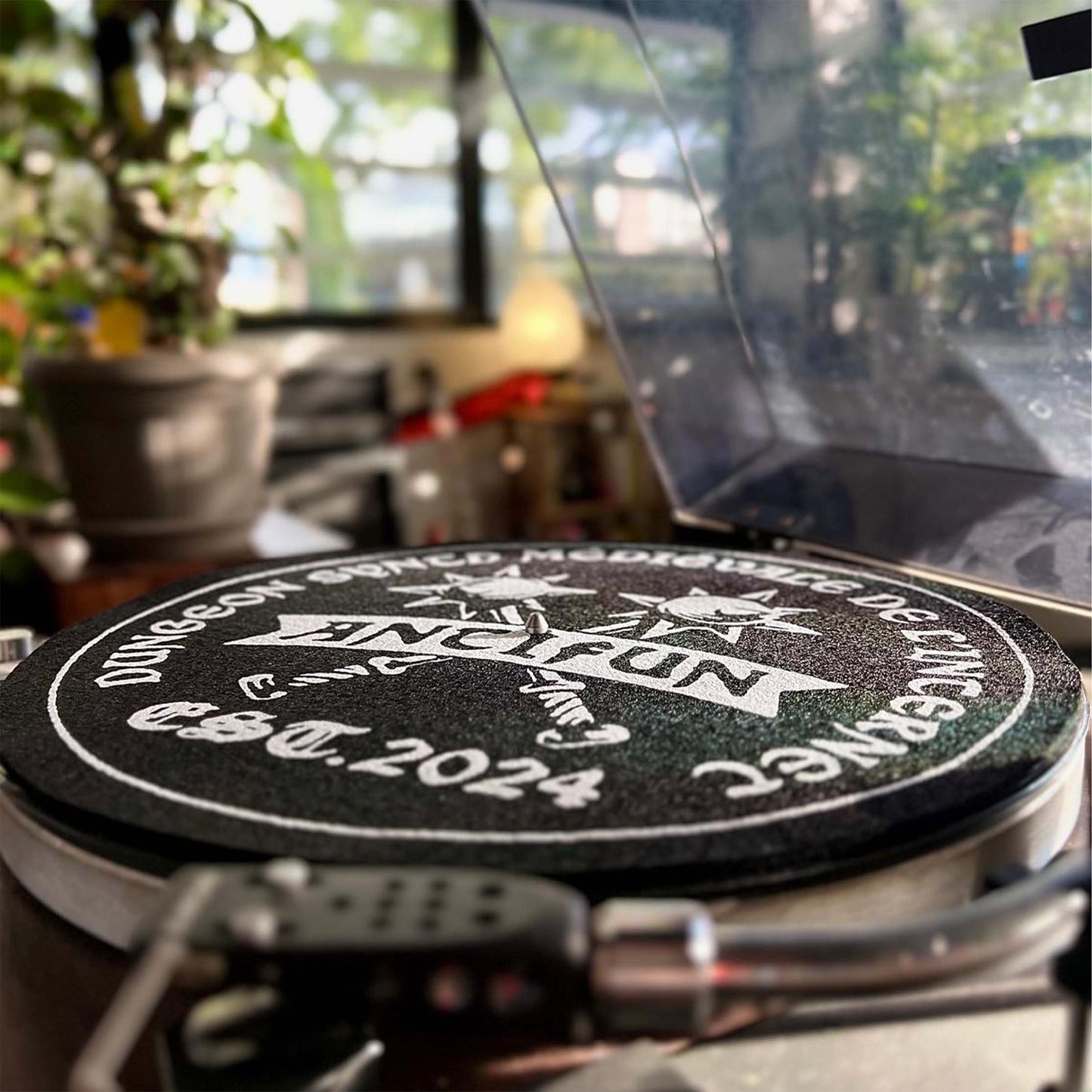 Dungeon Synth de l'Internet Slipmat